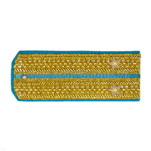 Погоны парадные золотые (металлиз.) с 1 голуб. просв., вышит. канителью (лейтенант)