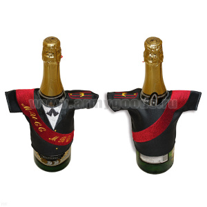 Рубашечка на бутылку сувенирная вышитая Мисс МВД (серая)