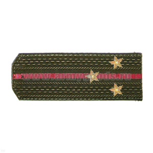 Погоны ВВ оливк. с 1 крап. просв., вышит. канителью (ст. лейтенант)